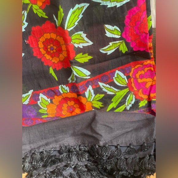 🤗25-You Are Fantastic❤️ SJ Collection Floral Scarf - Picture 4 of 13